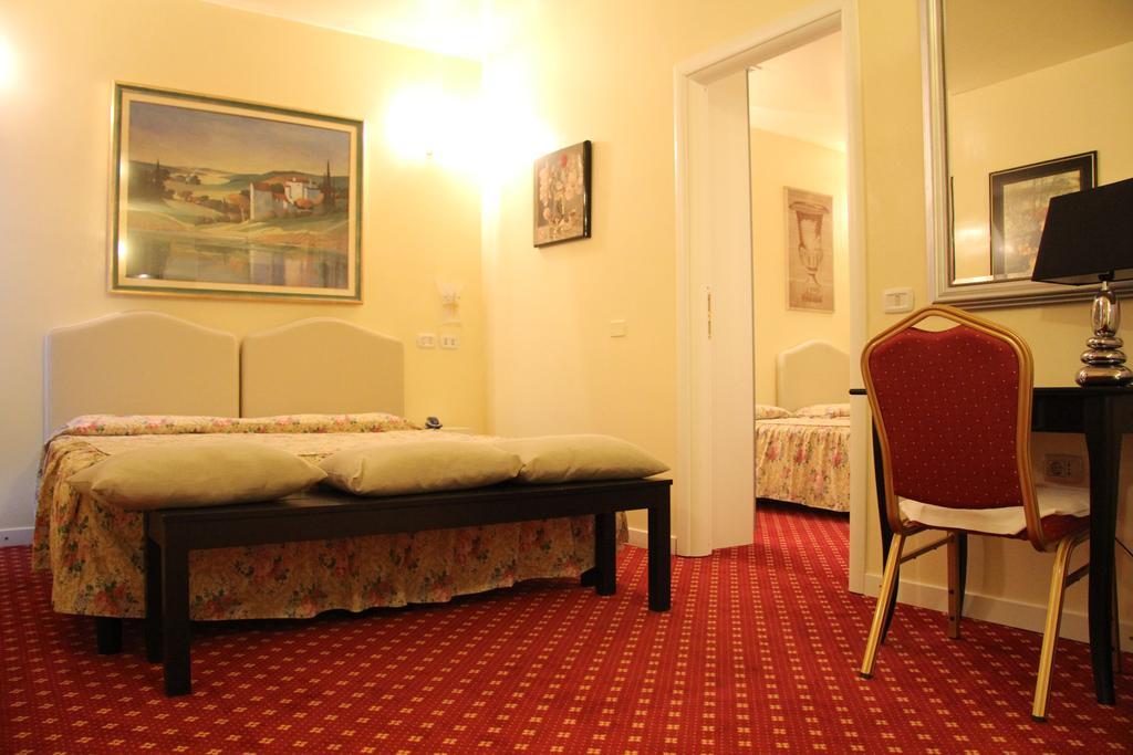 Hotel Europa Fiera Rho Chambre photo